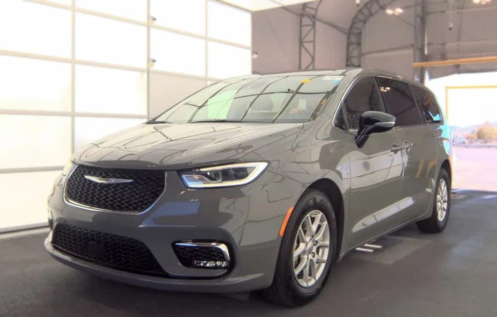 2025 CHRYSLER PACIFICA SELECT 121.6" WB