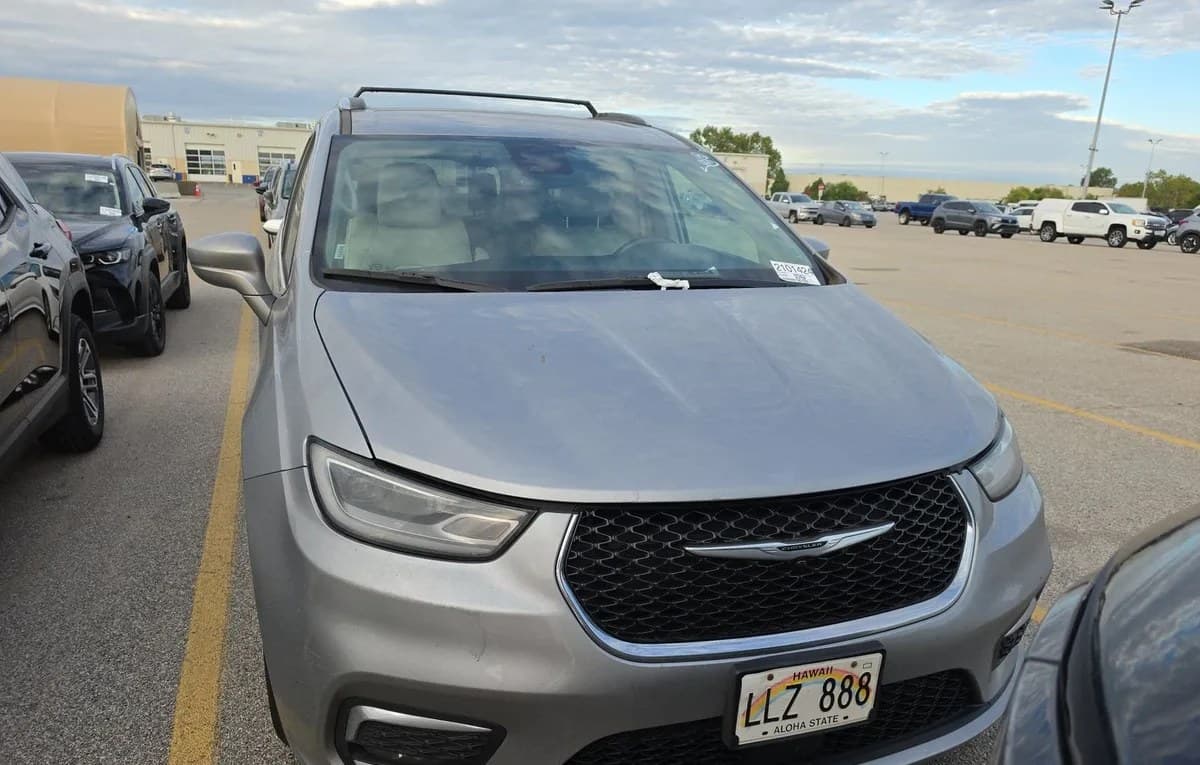 2021 CHRYSLER PACIFICA TOURING L 121.6" WB 3