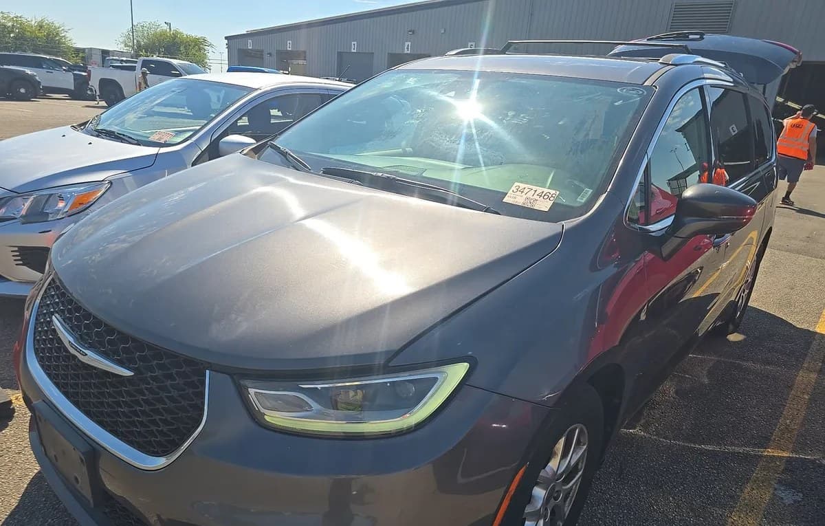 2021 CHRYSLER PACIFICA TOURING L 121.6" WB 2