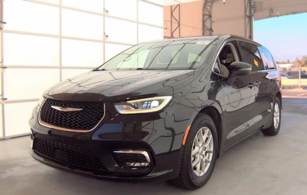 2023 CHRYSLER PACIFICA TOURING L 121.6" WB 1