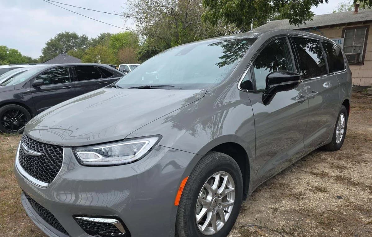 2025 CHRYSLER PACIFICA SELECT 121.6" WB 2