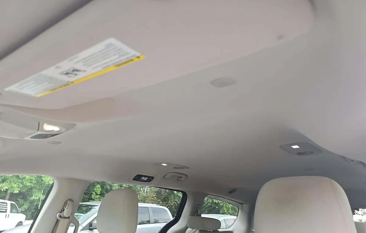 2017 CHRYSLER PACIFICA LX 121.6" WB 5