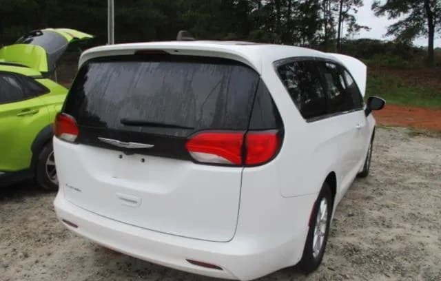 2023 CHRYSLER VOYAGER LX 121.6" WB 3