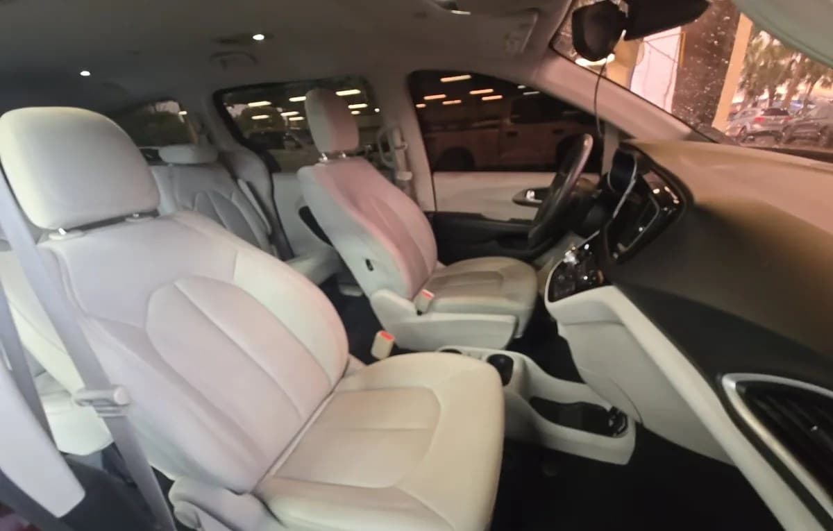 2017 CHRYSLER PACIFICA TOURING 121.6" WB 5