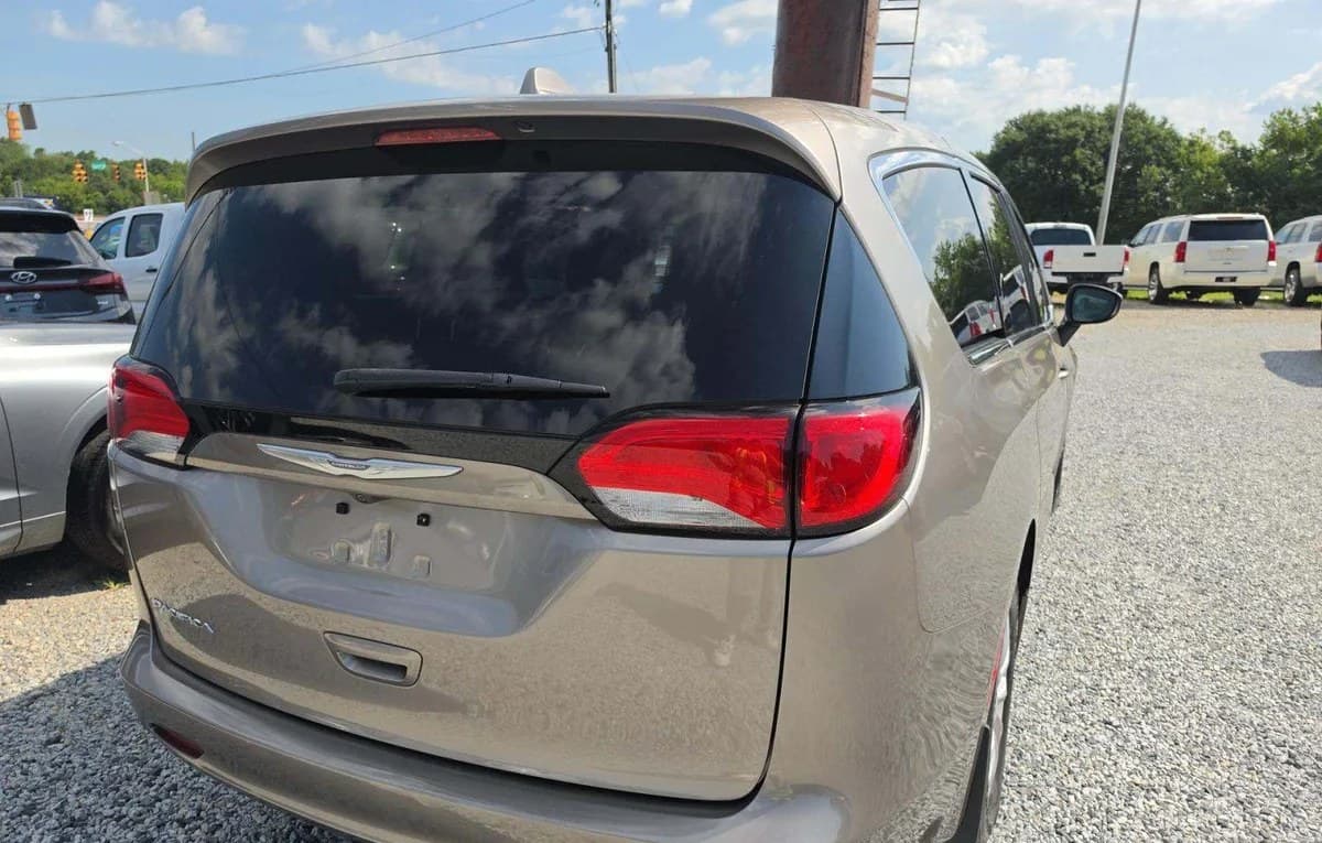 2017 CHRYSLER PACIFICA TOURING 121.6" WB 4