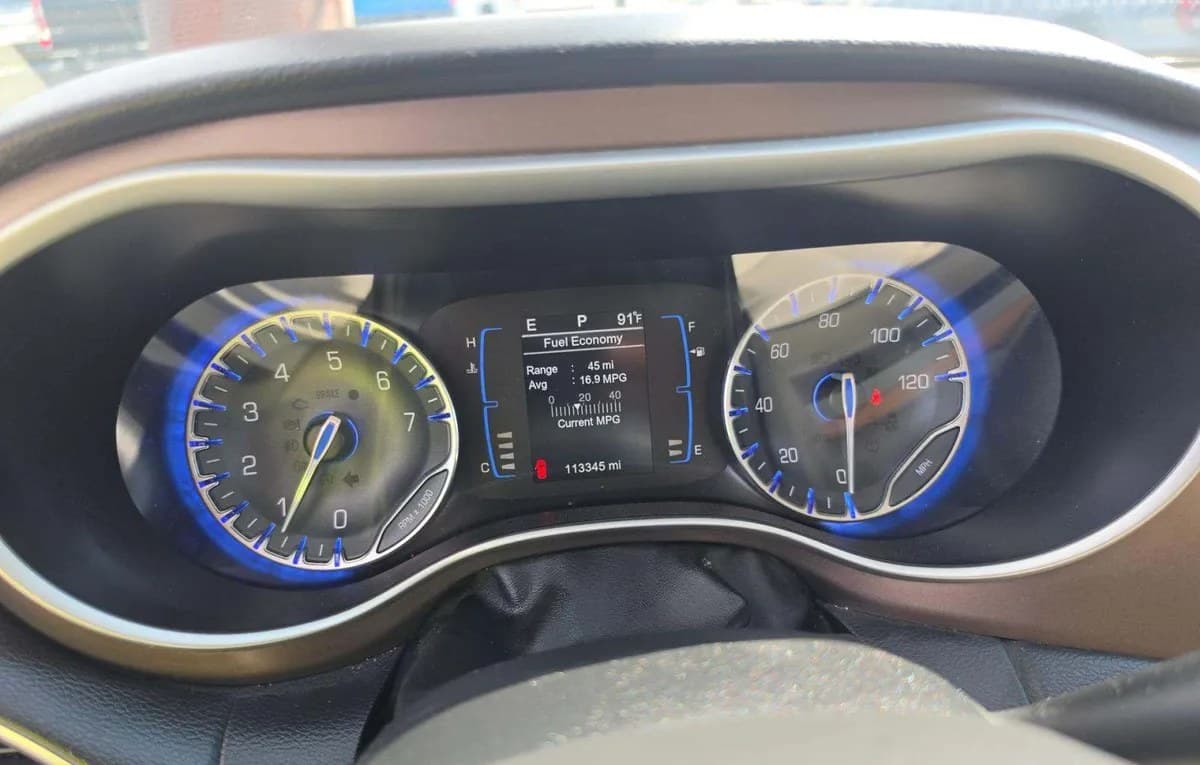 2017 CHRYSLER PACIFICA TOURING 121.6" WB 6