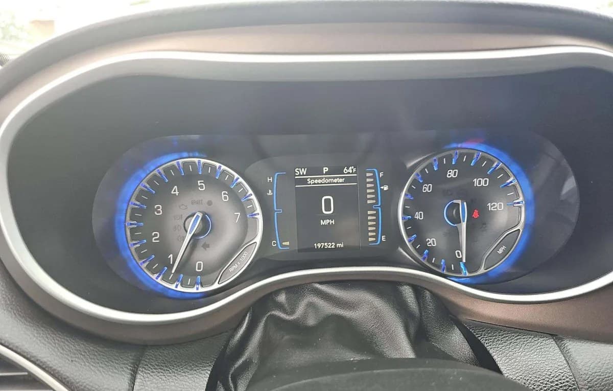2017 CHRYSLER PACIFICA TOURING 121.6" WB 6