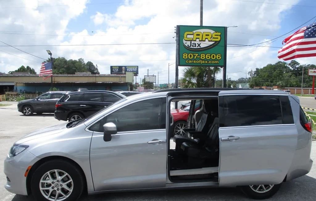 2021 CHRYSLER VOYAGER LXI 121.6" WB 6
