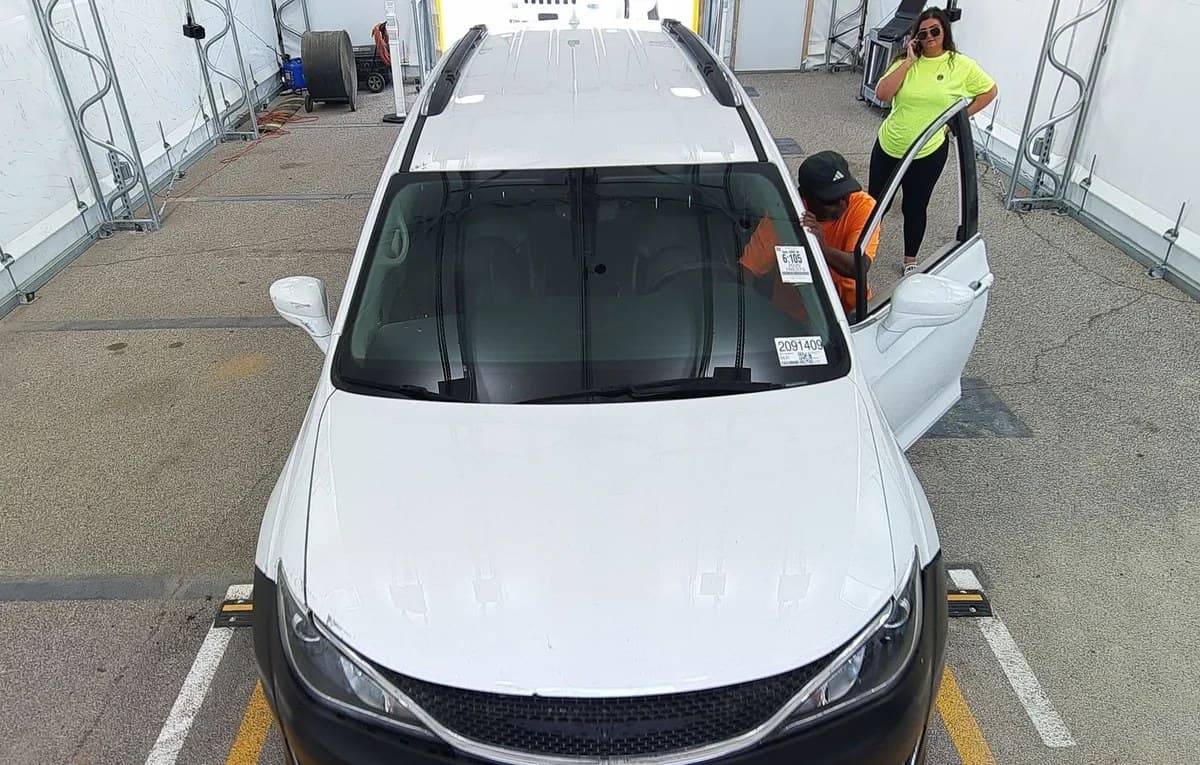 2020 CHRYSLER PACIFICA TOURING L PLUS 121.6" WB 3