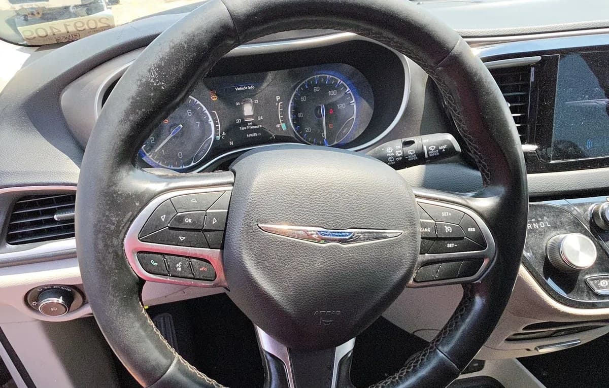 2020 CHRYSLER PACIFICA TOURING L PLUS 121.6" WB 7