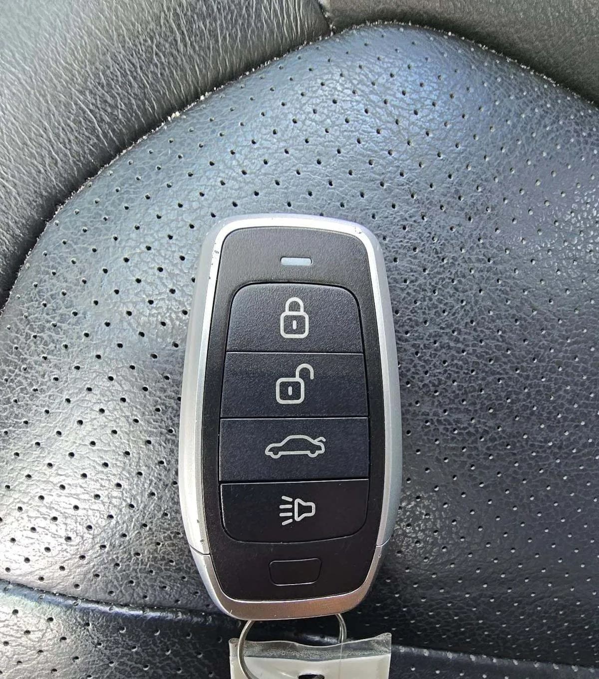 2019 CHRYSLER PACIFICA TOURING L PLUS 121.6" WB 5