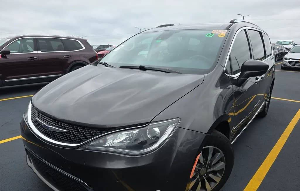 2020 CHRYSLER PACIFICA TOURING L PLUS 121.6" WB 1