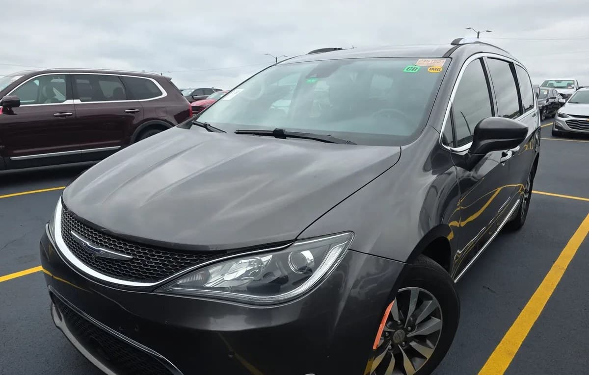 2020 CHRYSLER PACIFICA TOURING L PLUS 121.6" WB 2
