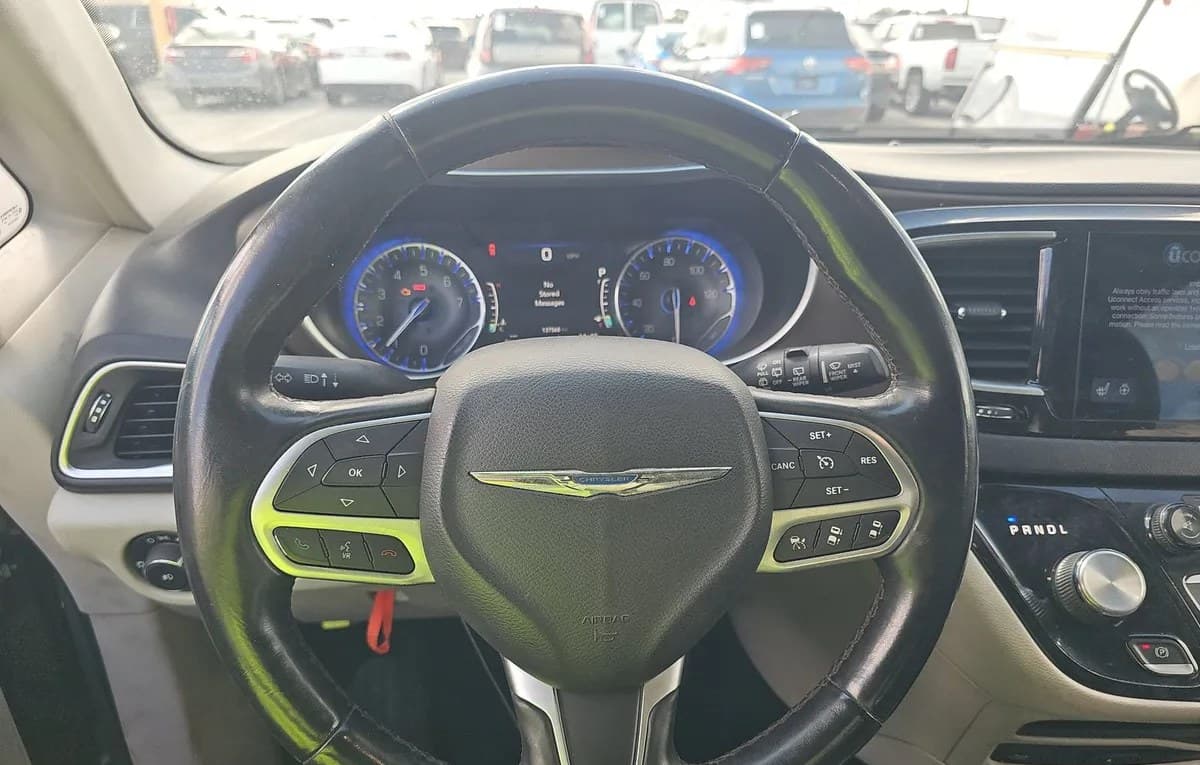 2017 CHRYSLER PACIFICA TOURING L PLUS 121.6" WB 7