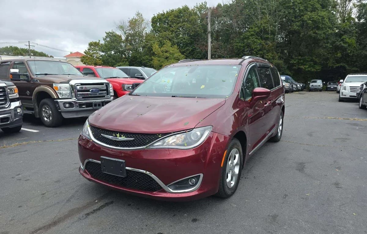 2017 CHRYSLER PACIFICA TOURING L PLUS 121.6" WB 2