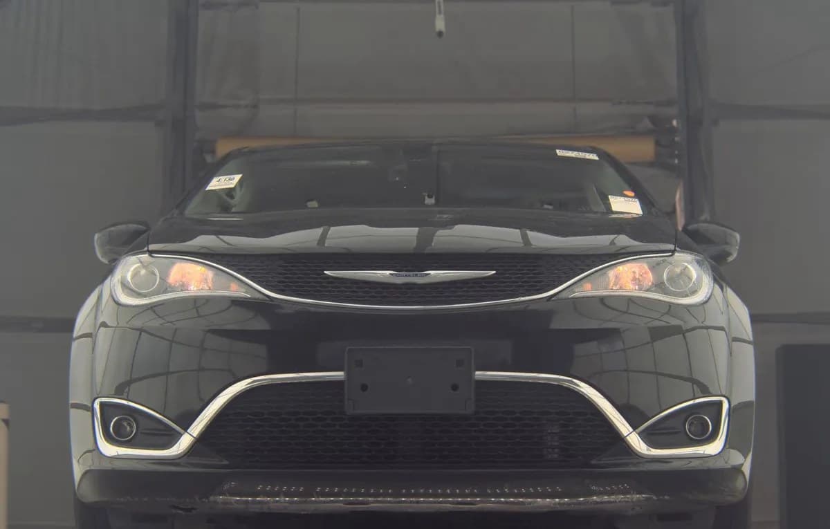 2019 CHRYSLER PACIFICA TOURING PLUS 121.6" WB 4