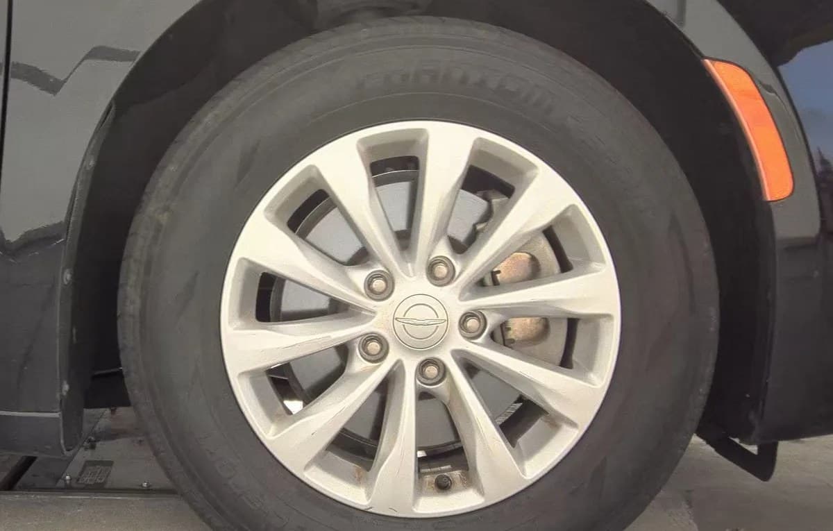 2019 CHRYSLER PACIFICA TOURING PLUS 121.6" WB 7