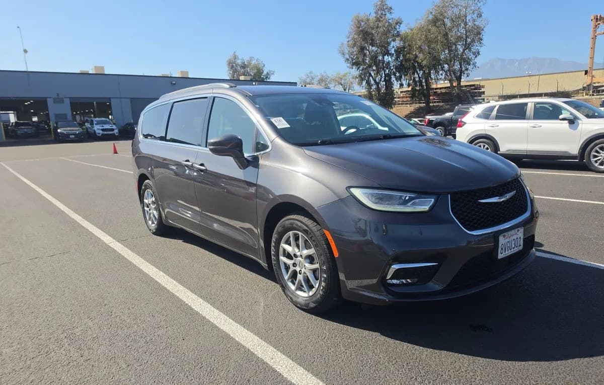 2021 CHRYSLER PACIFICA TOURING 121.6" WB 4