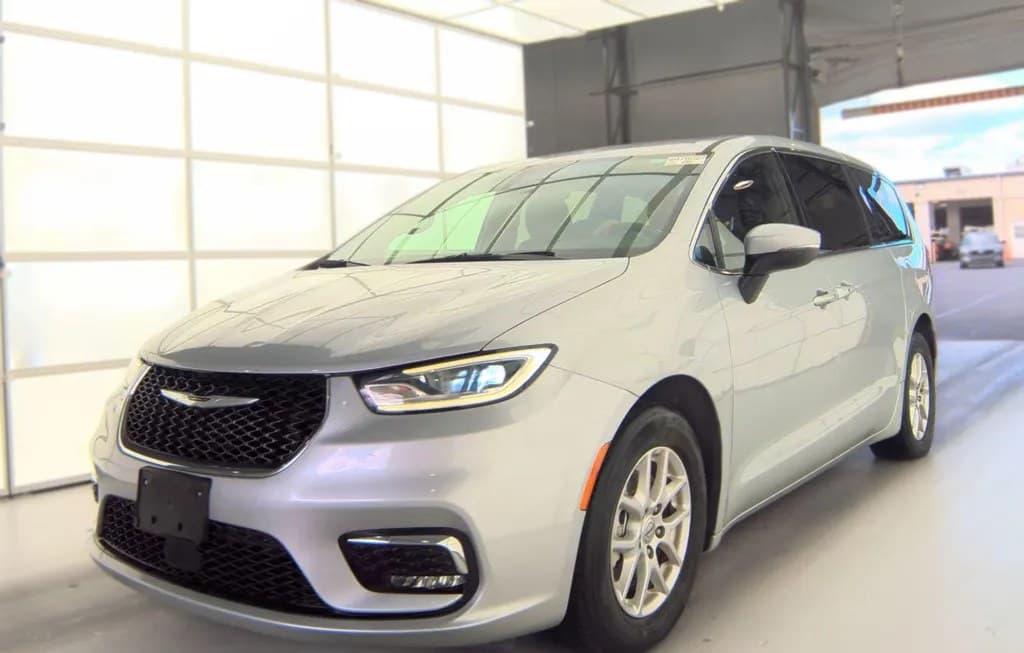2023 CHRYSLER PACIFICA TOURING 121.6" WB