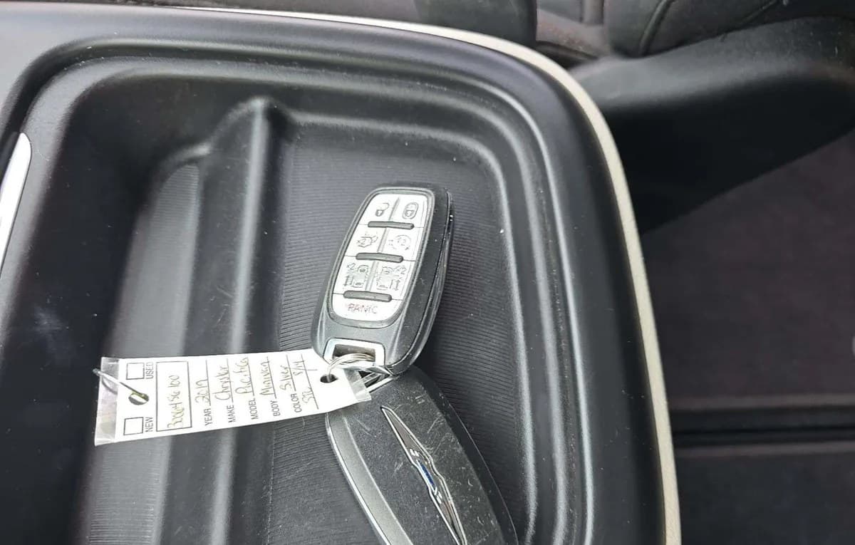 2019 CHRYSLER PACIFICA TOURING PLUS 121.6" WB 5