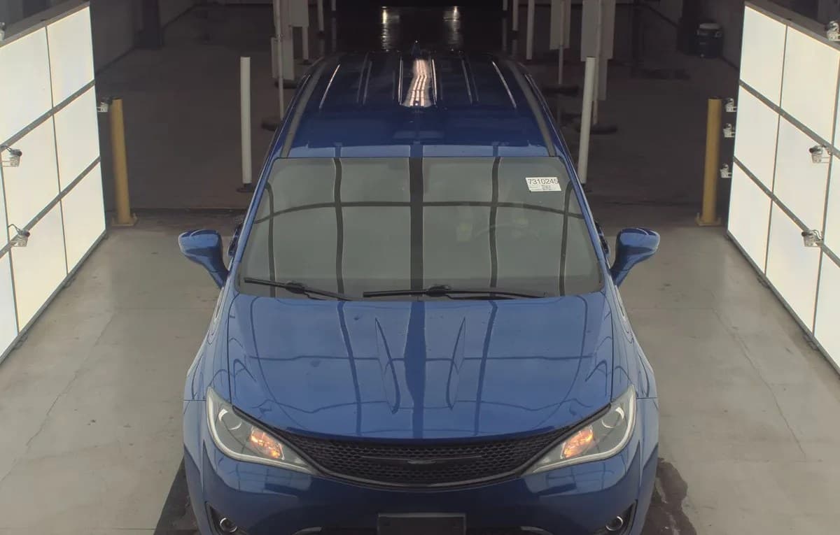 2019 CHRYSLER PACIFICA TOURING PLUS 121.6" WB 3