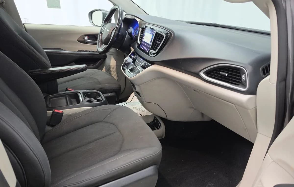 2019 CHRYSLER PACIFICA TOURING PLUS 121.6" WB 5