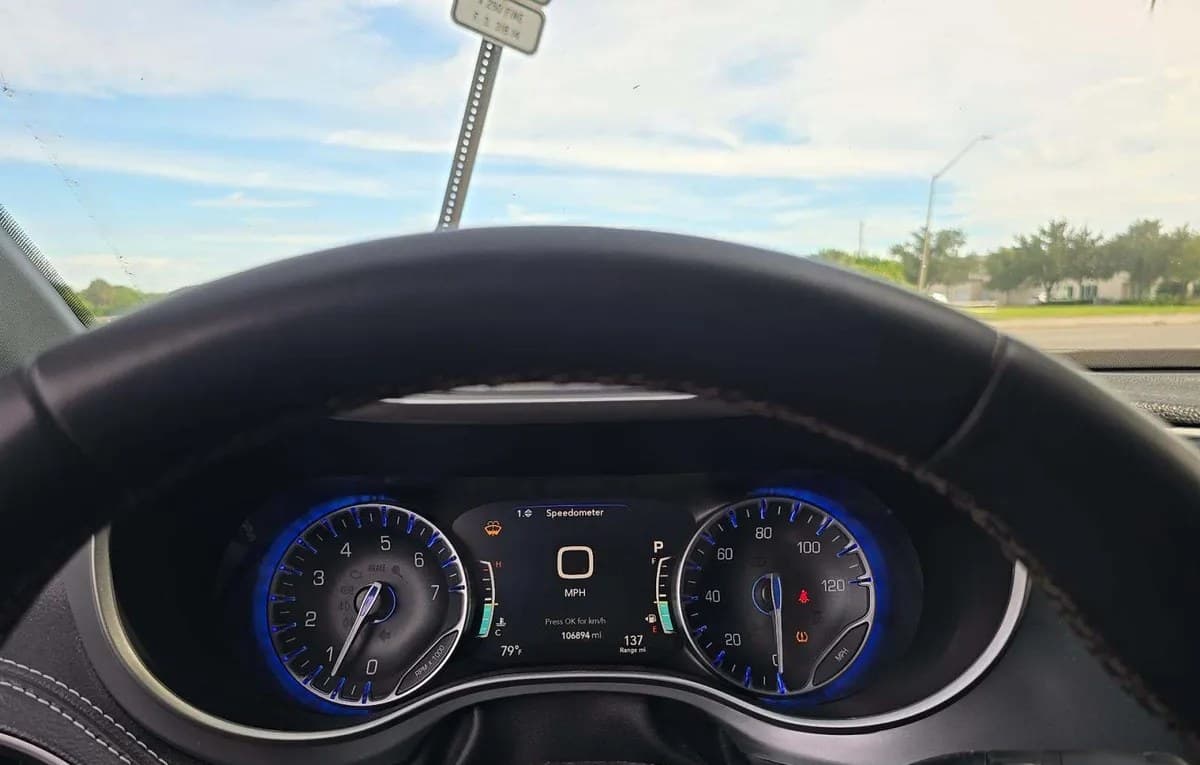 2024 CHRYSLER PACIFICA TOURING 121.6" WB 6