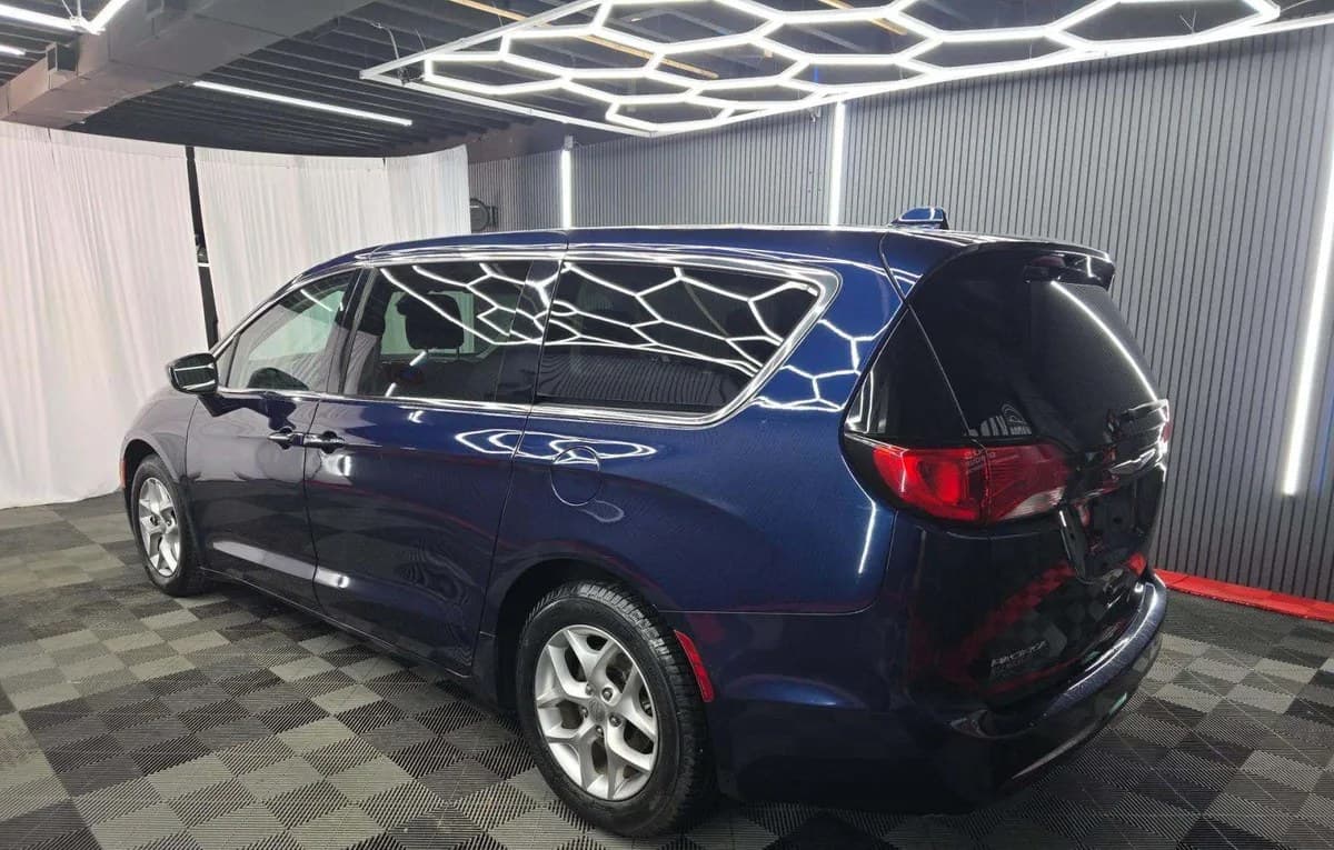 2018 CHRYSLER PACIFICA TOURING PLUS 121.6" WB 3