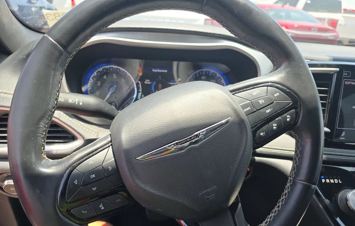 2021 CHRYSLER PACIFICA TOURING 121.6" WB 7