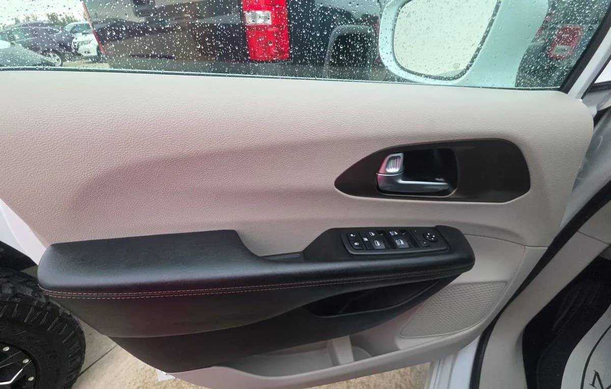 2019 CHRYSLER PACIFICA TOURING PLUS 121.6" WB 6