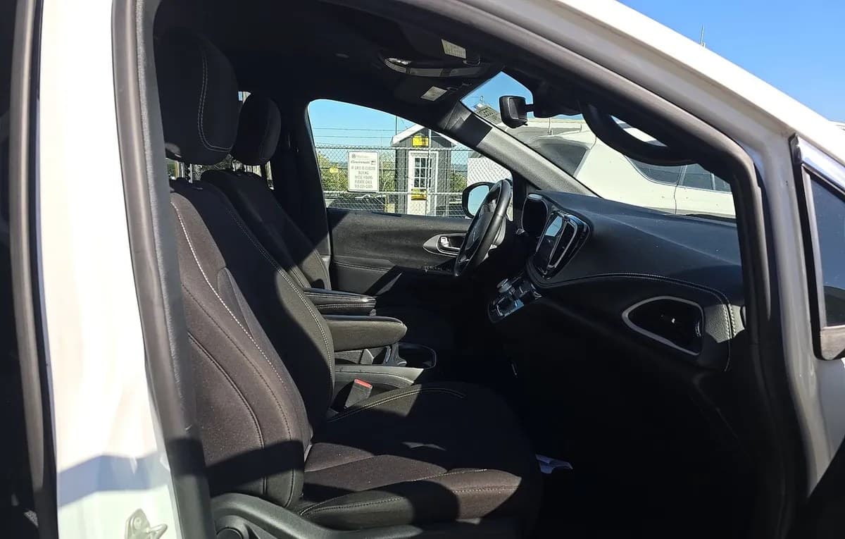 2024 CHRYSLER PACIFICA TOURING 121.6" WB 5