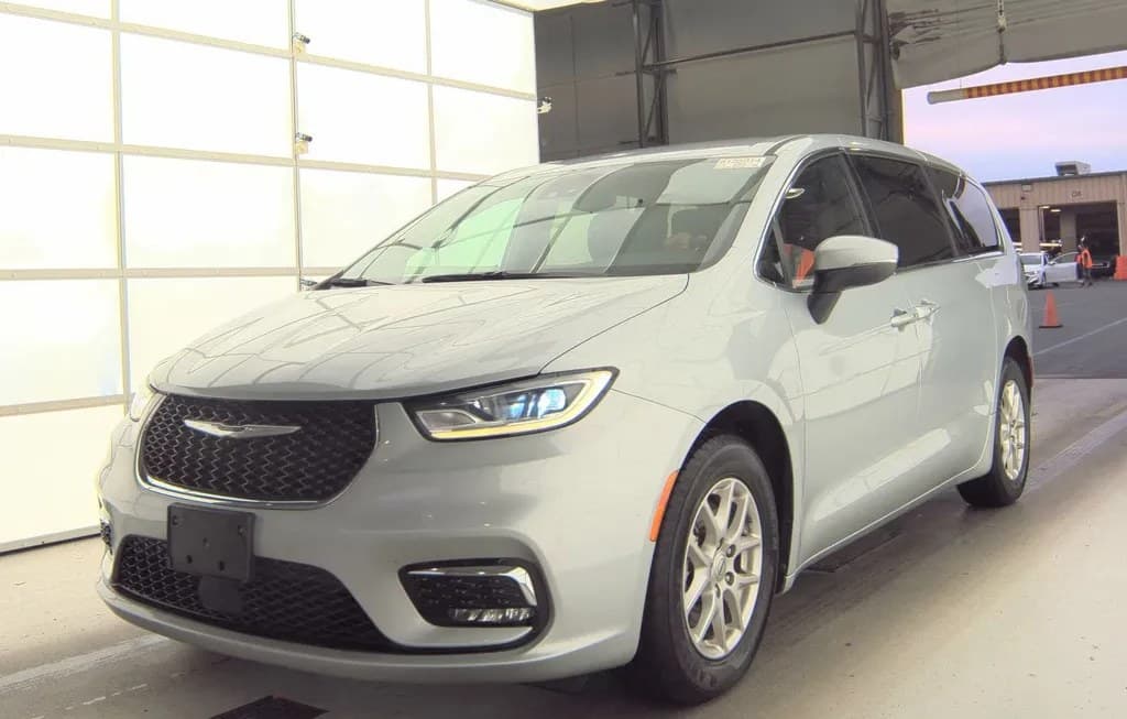 2023 CHRYSLER PACIFICA TOURING 121.6" WB 1