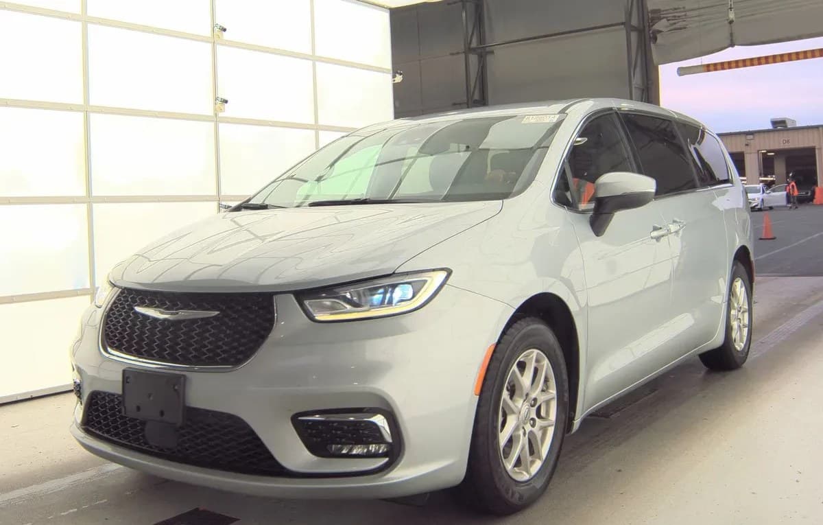 2023 CHRYSLER PACIFICA TOURING 121.6" WB 2