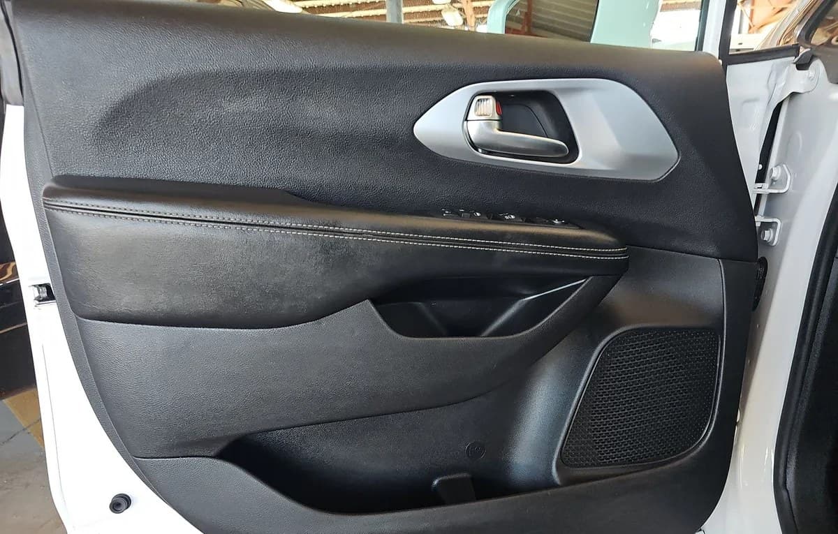 2022 CHRYSLER PACIFICA TOURING 121.6" WB 6
