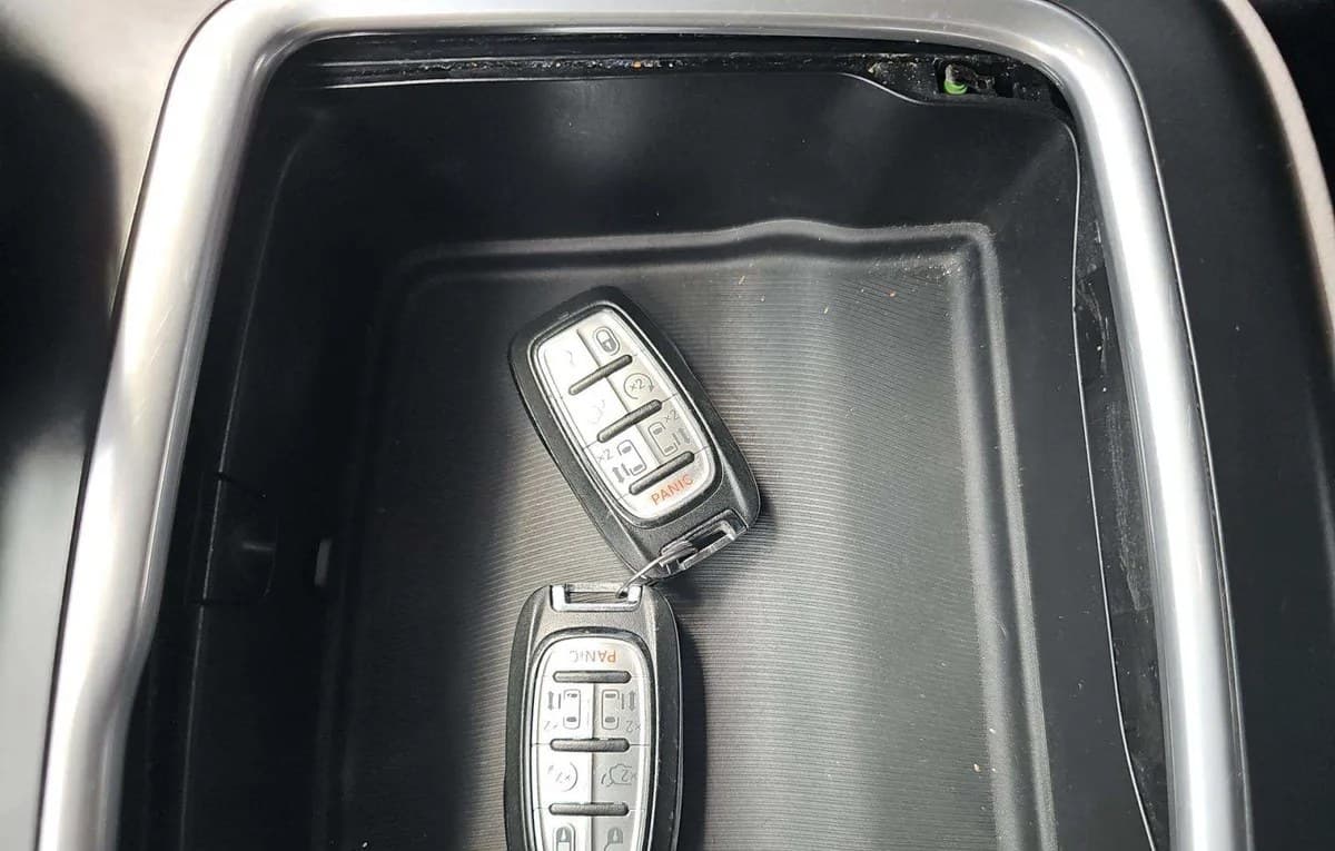 2018 CHRYSLER PACIFICA LIMITED 121.6" WB 5