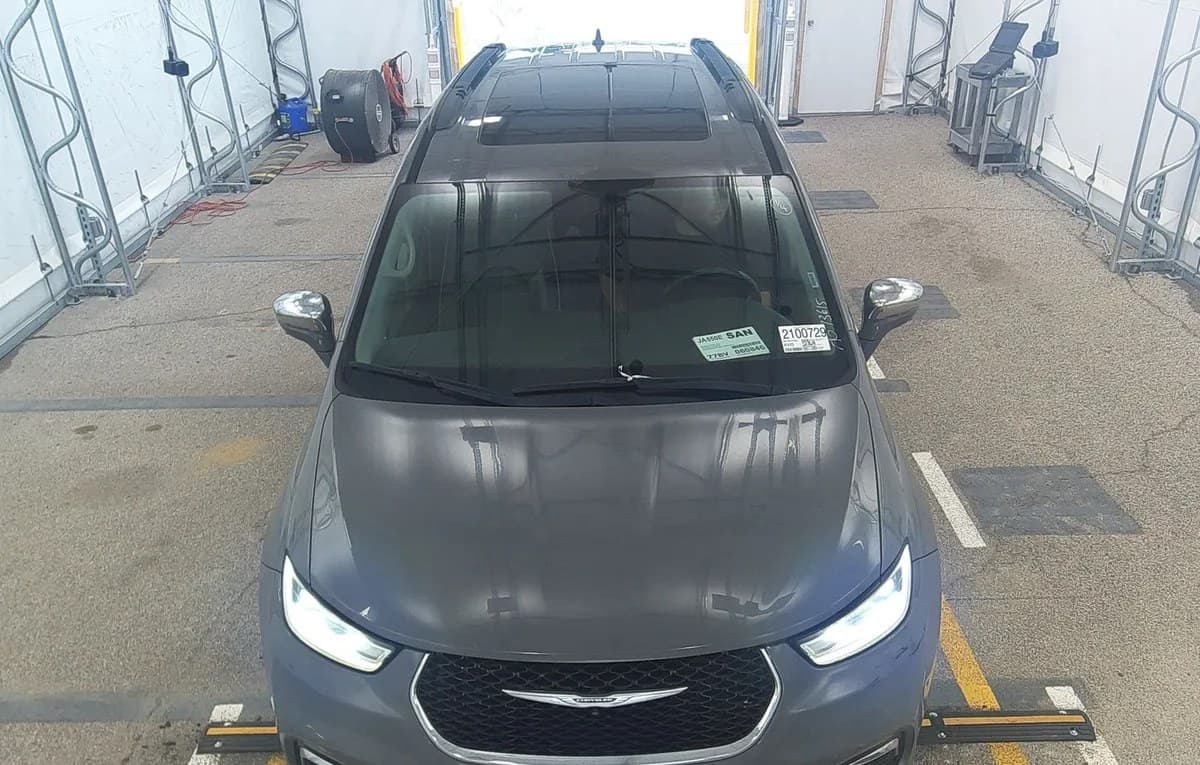 2022 CHRYSLER PACIFICA LIMITED 121.6" WB 3