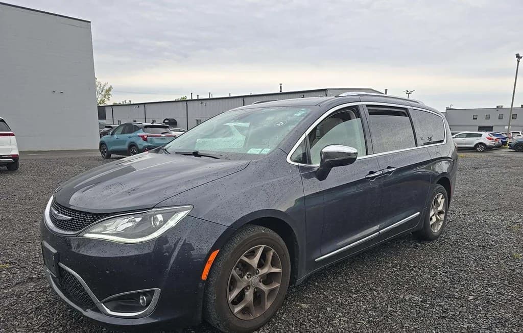 2020 CHRYSLER PACIFICA LIMITED 121.6" WB 1