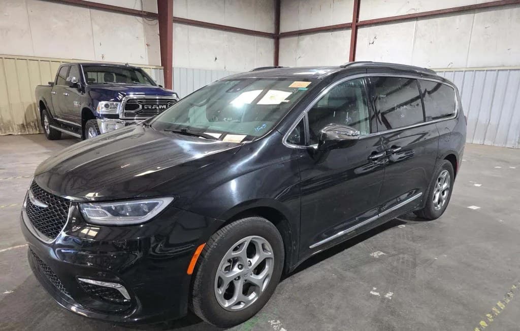 2023 CHRYSLER PACIFICA LIMITED 121.6" WB 1
