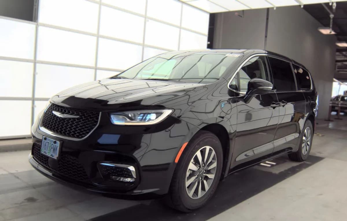 2024 CHRYSLER PACIFICA HYBRID SELECT 121.6" WB 2