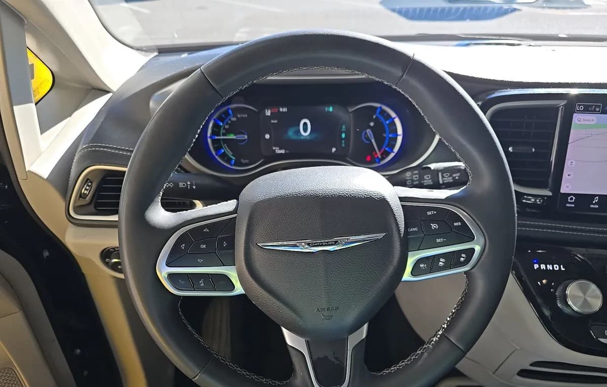 2024 CHRYSLER PACIFICA HYBRID SELECT 121.6" WB 7
