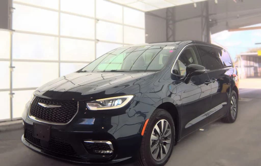 2024 CHRYSLER PACIFICA HYBRID SELECT 121.6" WB
