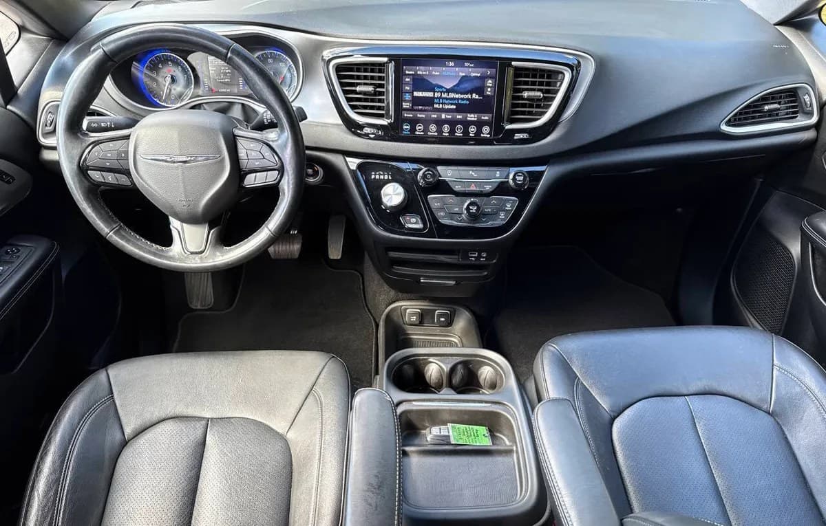 2020 CHRYSLER PACIFICA LAUNCH EDITION 121.6" WB 6