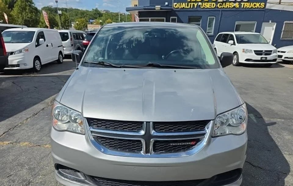 2017 DODGE GRAND CARAVAN SE 121.2" WB 3