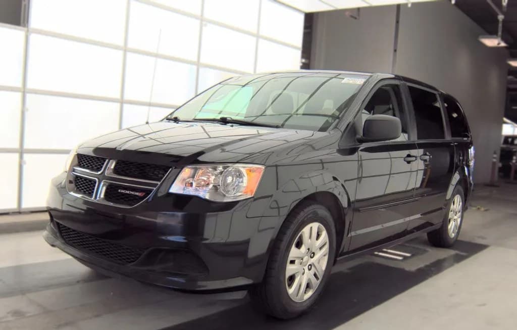 2017 DODGE GRAND CARAVAN SE 121.2" WB 1