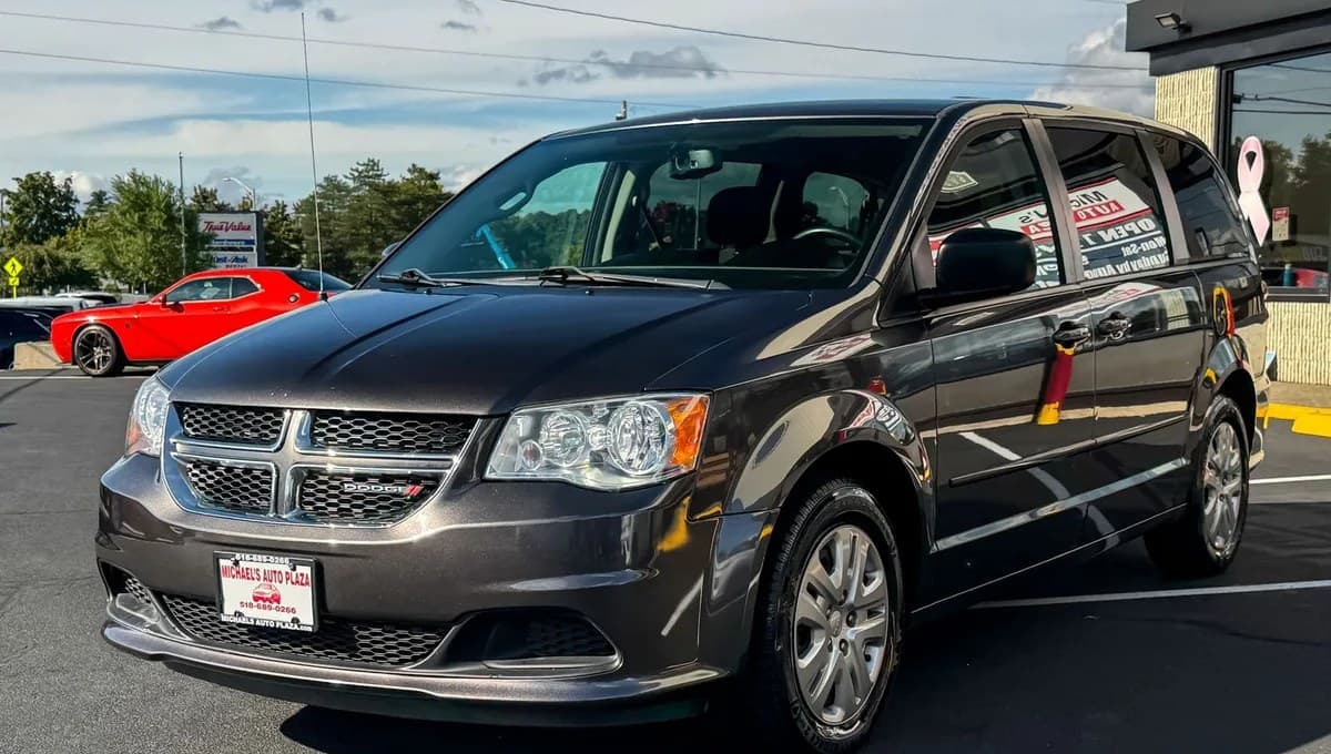 2017 DODGE GRAND CARAVAN SE 121.2" WB 5