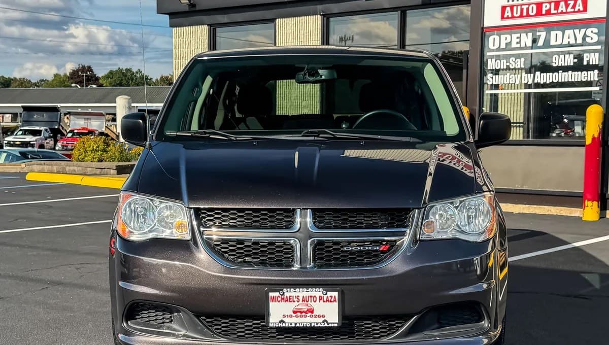 2017 DODGE GRAND CARAVAN SE 121.2" WB 6