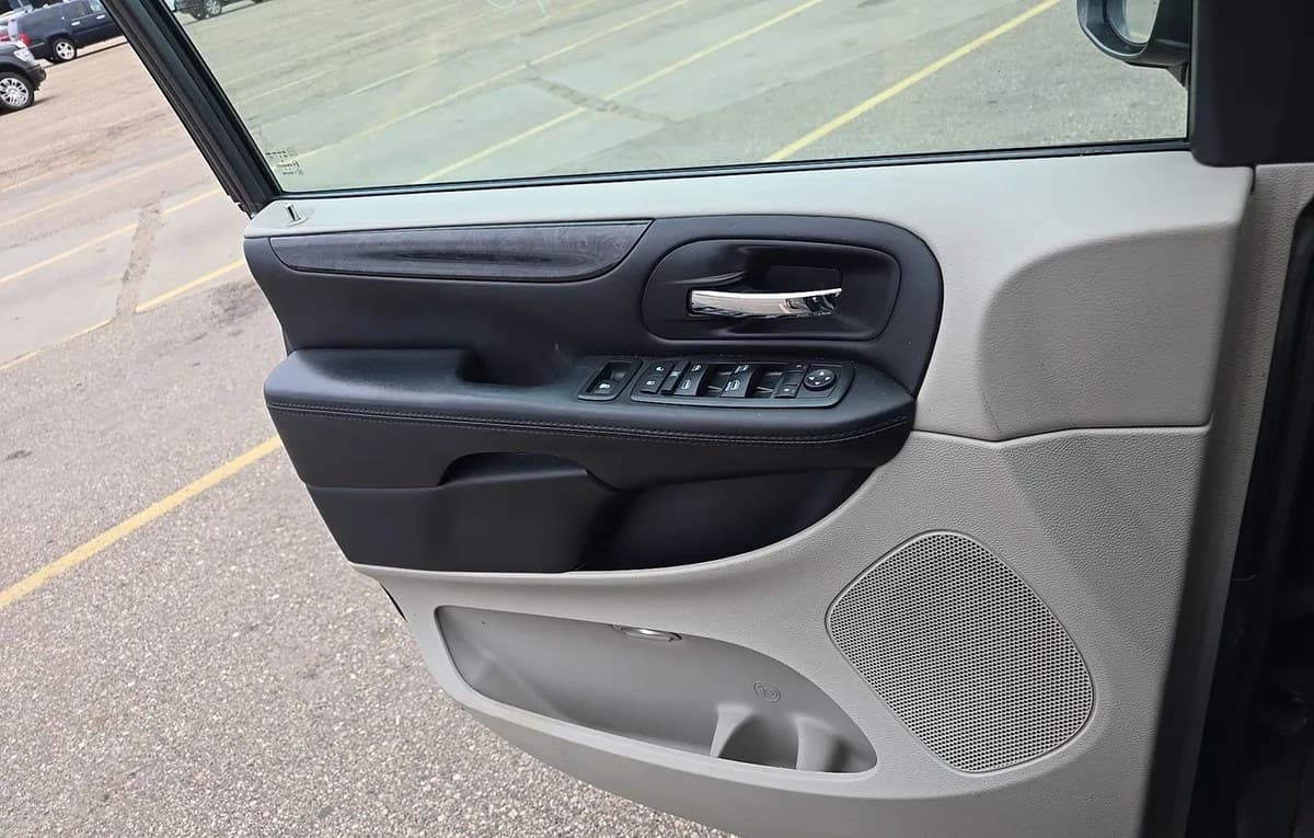2018 DODGE GRAND CARAVAN 6