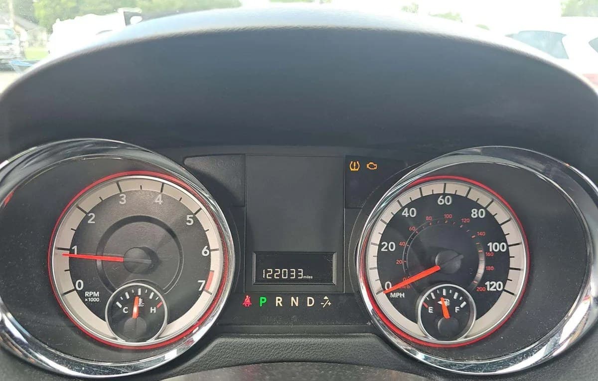 2017 DODGE GRAND CARAVAN SXT 121.2" WB 6