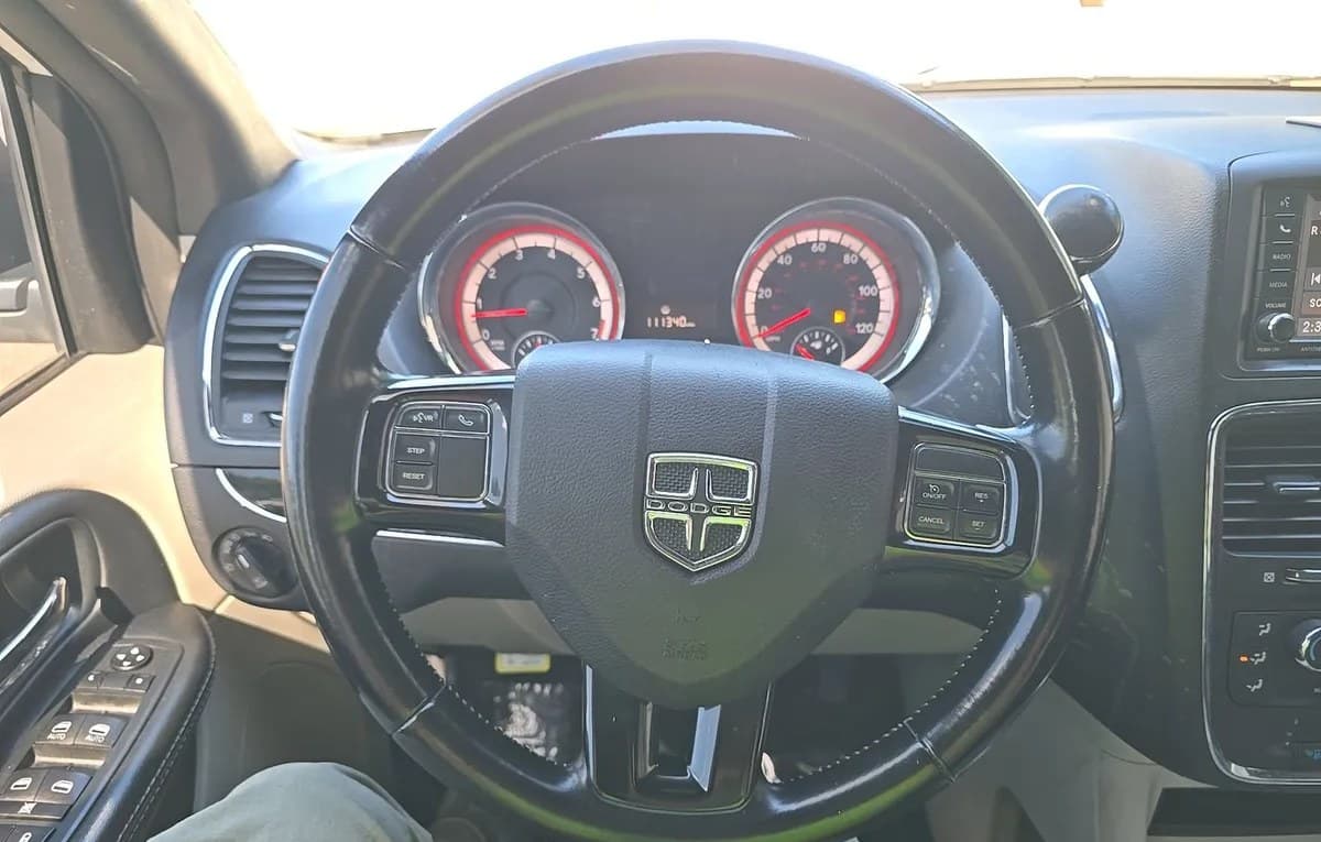 2020 DODGE GRAND CARAVAN SXT 121.2" WB 7