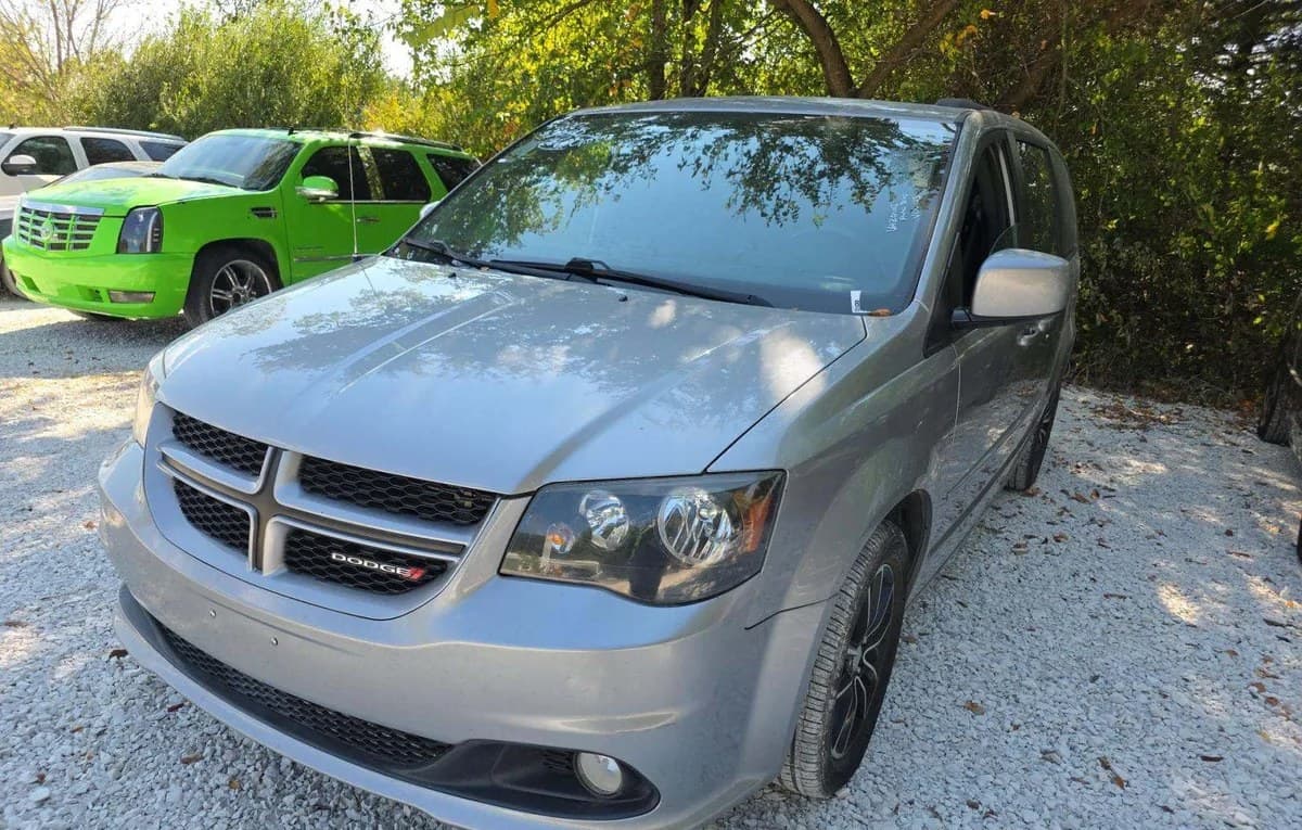 2017 DODGE GRAND CARAVAN GT 121.2" WB 2